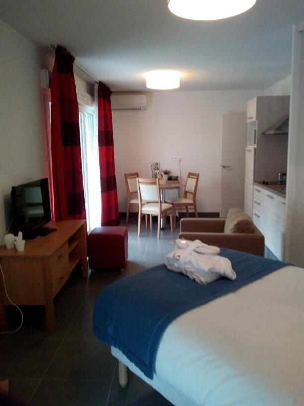 Aparthotel Domitys Le Ruban D'Azur Sète Esterno foto